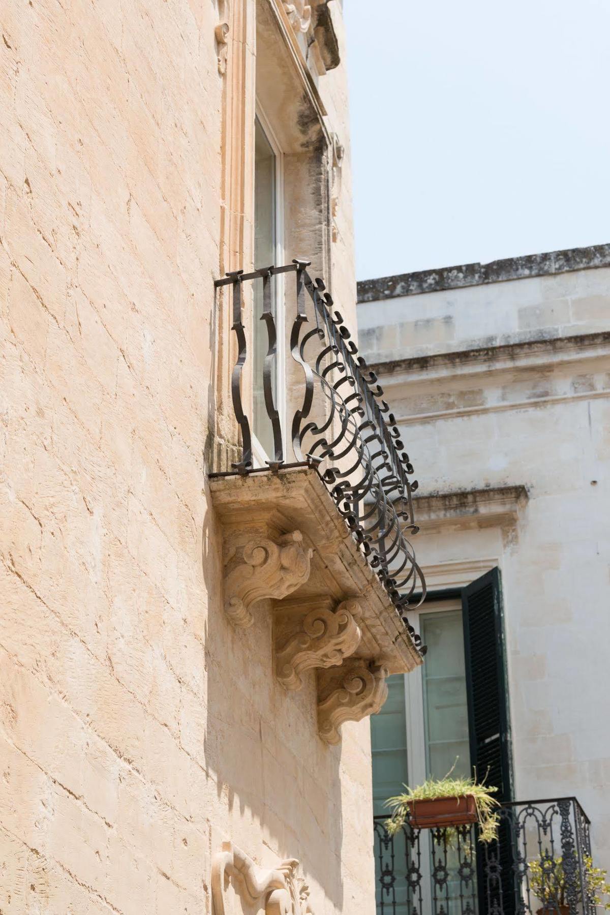 Gatto Bianco La Dimora Storica Couette-café Lecce